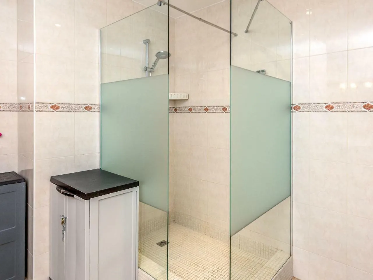 Apartment Camp Nou- Travessera De Les Corts By Interhome Barcelona Spain